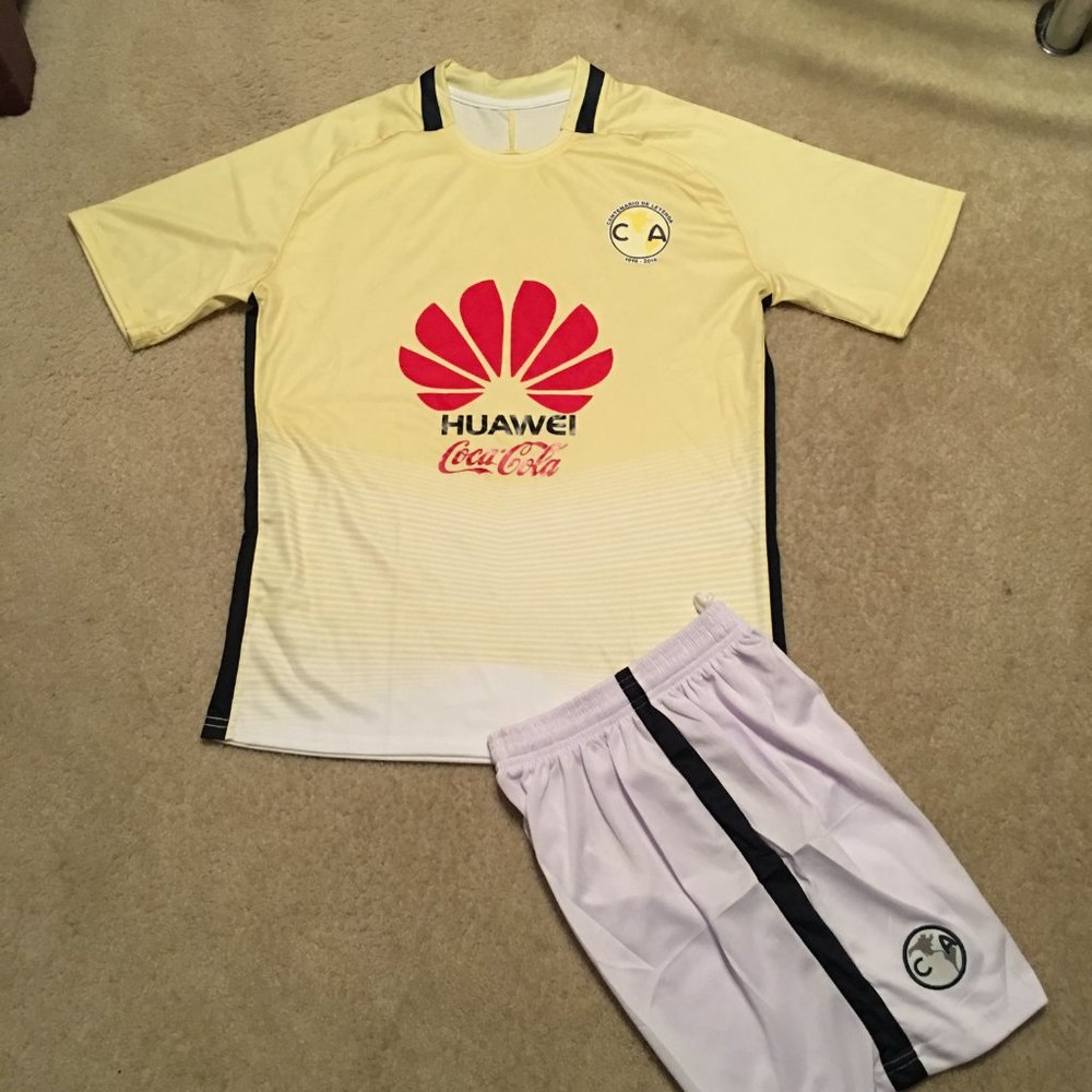 Club America Soccer Futbol México  uniform adult
